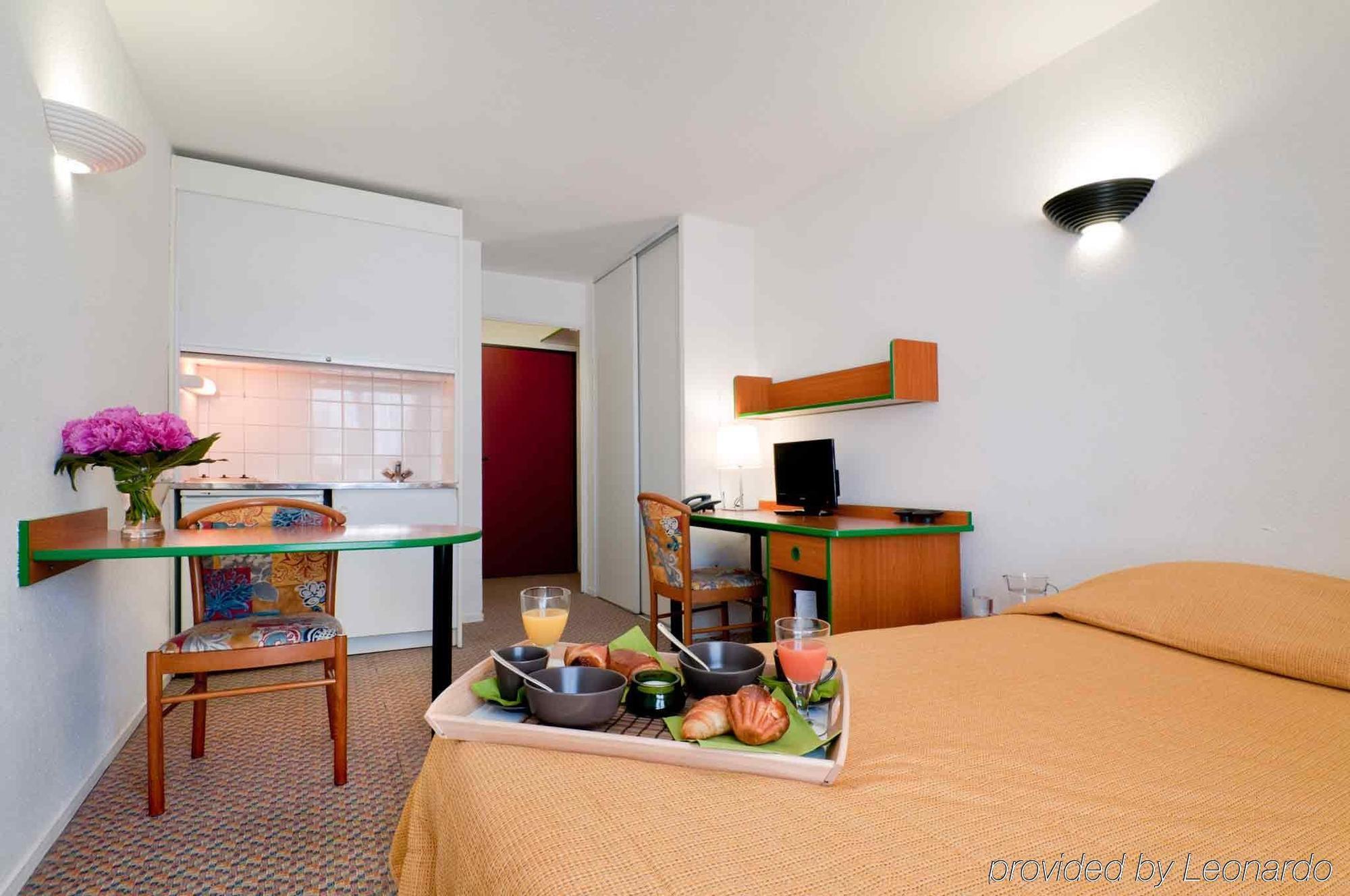 Appart'Hotel Laureades Clermont-Ferrand Centre Jaude Rom bilde