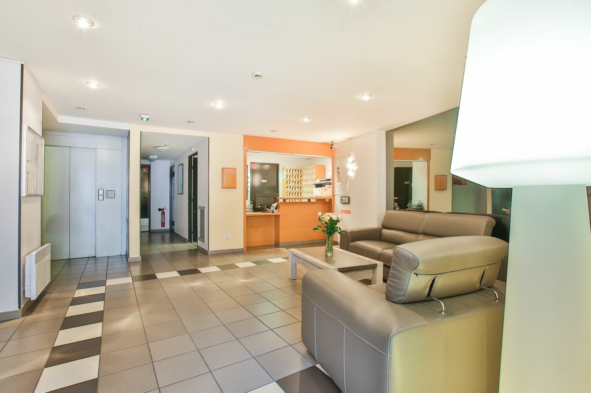 Appart'Hotel Laureades Clermont-Ferrand Centre Jaude Eksteriør bilde